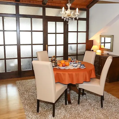 Klecak Apartment