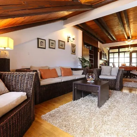 Apartment Klecak *